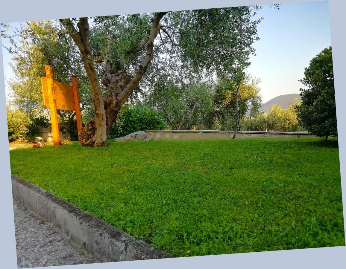 B&B Maison Villa Vittorio Avella Exterior photo